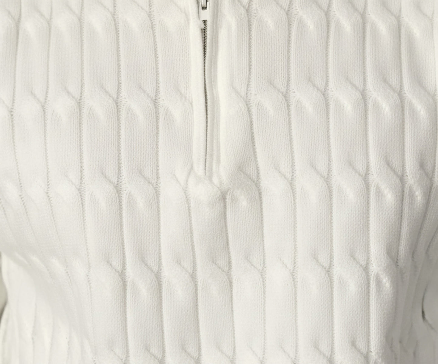 Suéter de punto trenzado con media cremallera